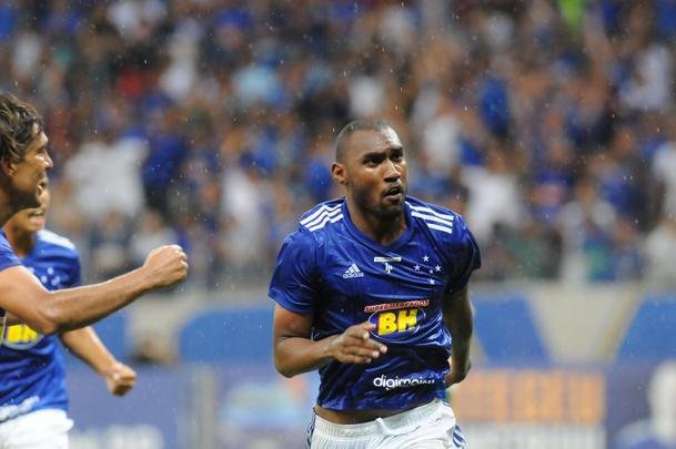 No Mineiro, Cruzeiro vence Uberlndia pela stima rodada do Campeonato Mineiro 