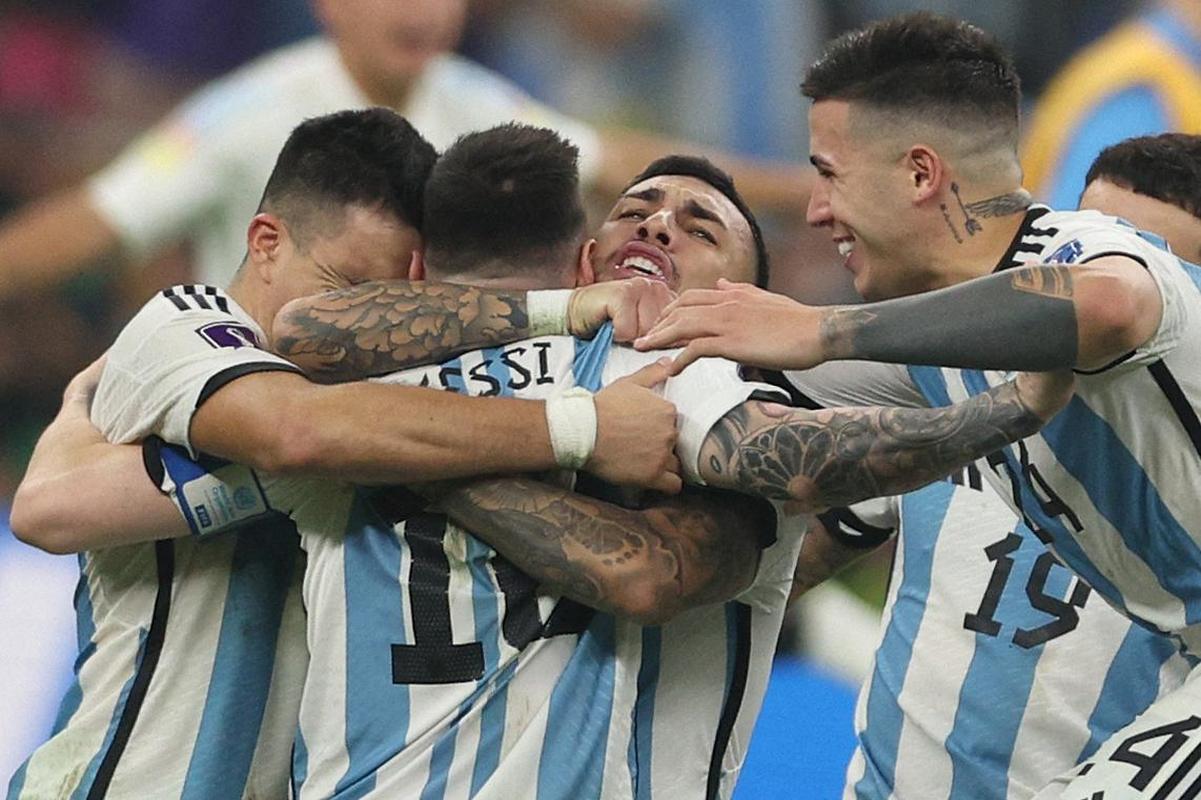 Argentina venceu a Frana por 4 a 2 nos pnaltis, depois de empate por 3 a 3, e finalmente soltou o grito de tricampe do mundo