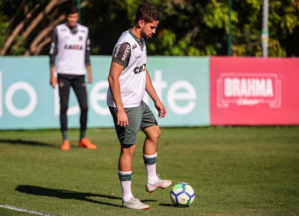 Aps empate no clssico, Atltico volta aos treinos na Cidade do Galo