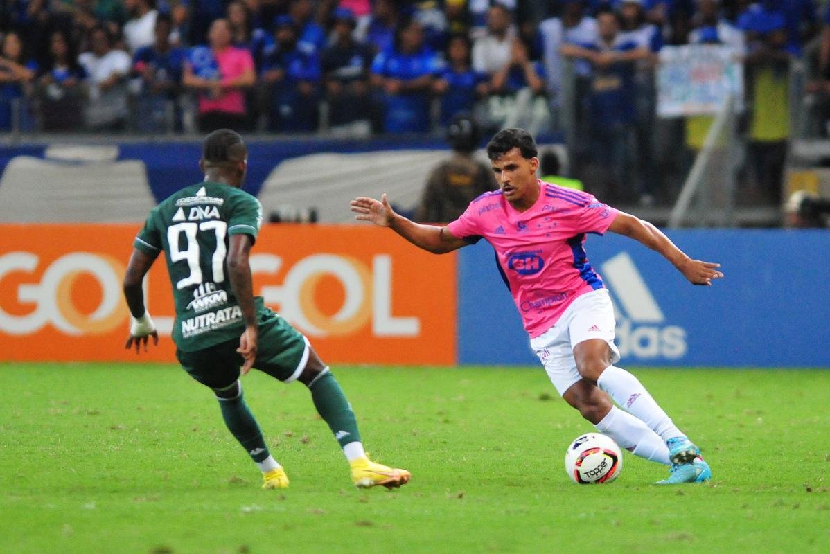 Fotos do jogo entre Cruzeiro e Guarani