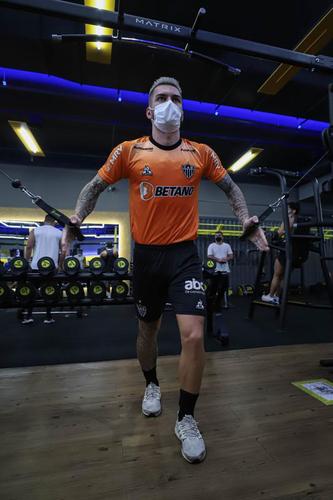 Atltico treina em Feira de Santana aps classificao