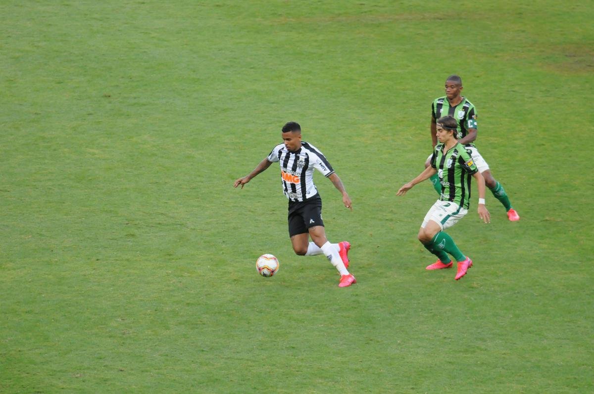 Amrica reagiu no segundo tempo e diminuiu com gol de Ademir