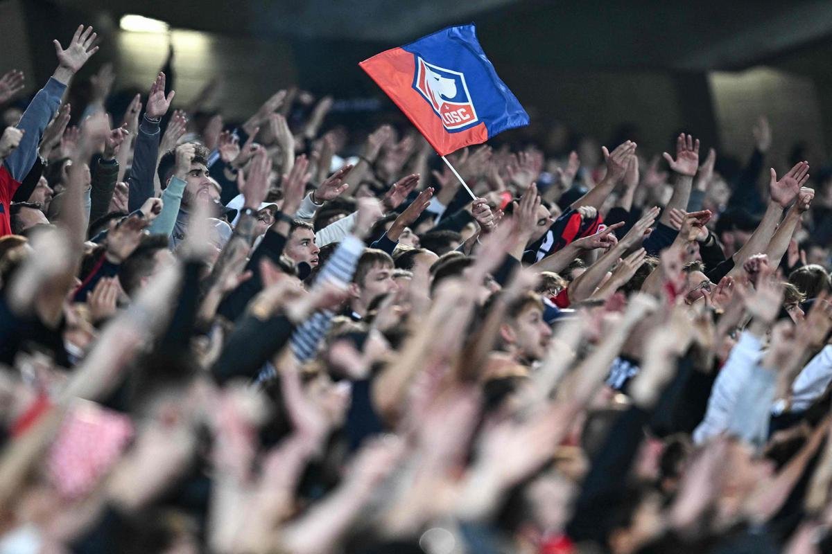 6 - LILLE (crescimento de 103,61%); mdia de 16.972 torcedores em 2012 / mdia de 34.556 torcedores em 2022
