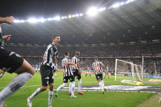 Fotos do jogo entre Atltico e Grmio, no Mineiro, em BH, pela 19 rodada do Campeonato Brasileiro