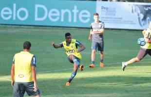 Jogadores do Atltico treinaram na tarde desta quinta-feira, dia seguinte ao empate por 0 a 0 com a Chapecoense