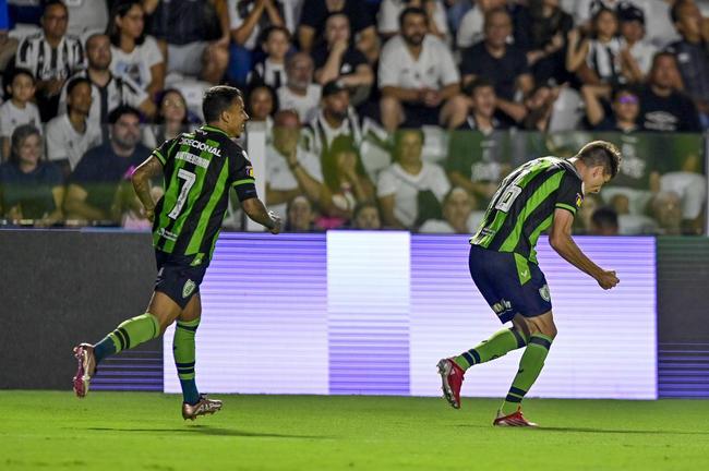 Fotos do jogo entre Santos e América