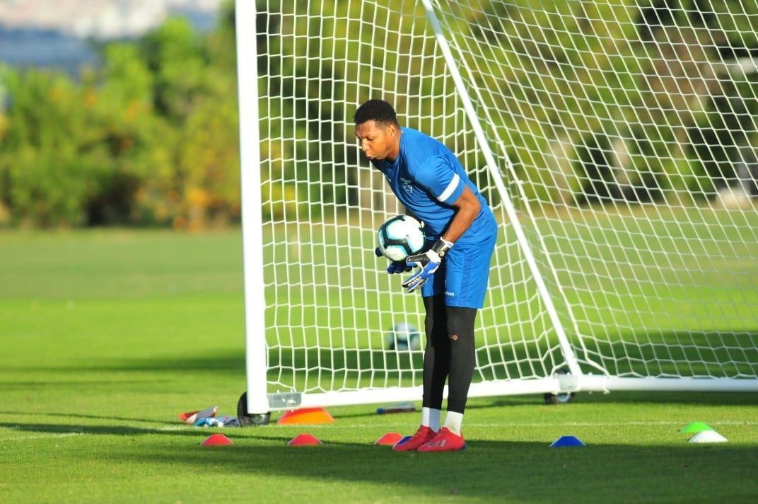 Imagens do treino do Equador na Toca da Raposa II
