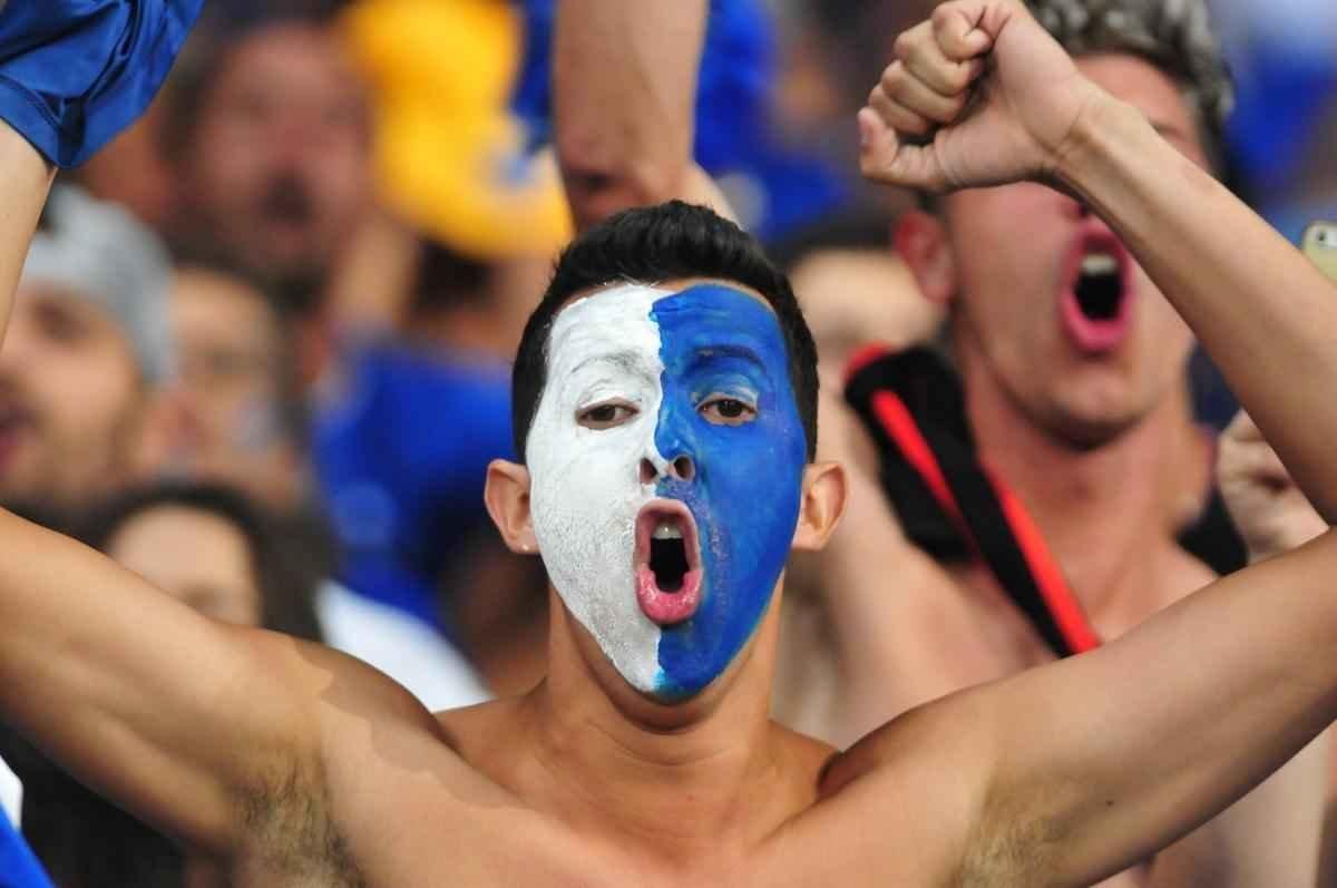 No segundo tempo, muita vibrao com o gol marcado por Hudson