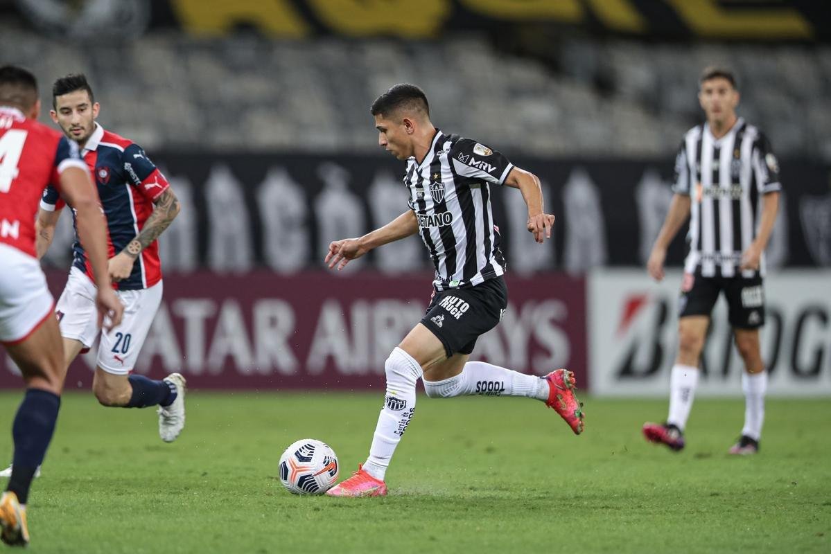 Fotos do jogo entre Atltico e Cerro Porteo-PAR, no Mineiro, em Belo Horizonte, pelo Grupo H da Copa Libertadores