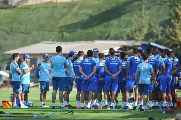 Fotos do segundo dia de trabalho do tcnico Rogrio Ceni no Cruzeiro