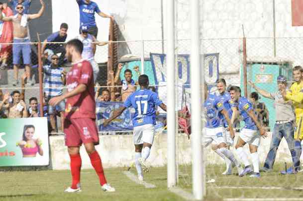 19/01/2019 - Guarani 1 x 3 Cruzeiro - Campeonato Mineiro - Raniel marcou o primeiro gol da Raposa em 2019