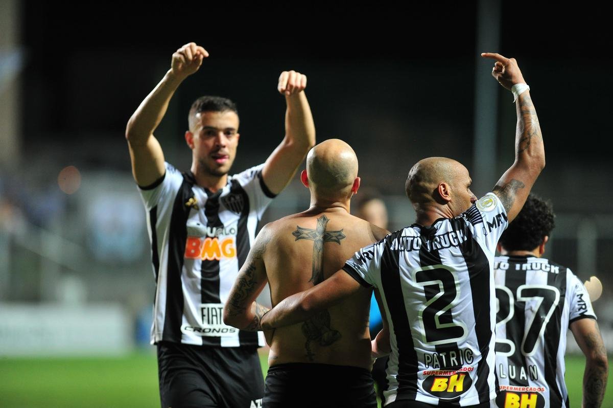 Fotos do jogo entre Atltico e Corinthians no Independncia