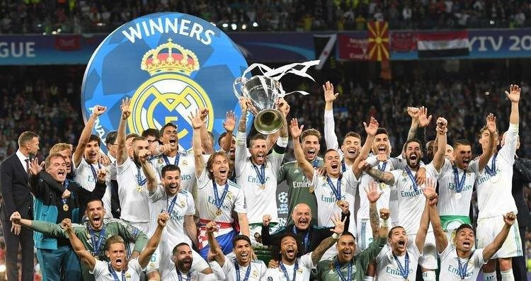 Festa do Real Madrid com a conquista da 13 Liga dos Campees, a terceira de forma seguida