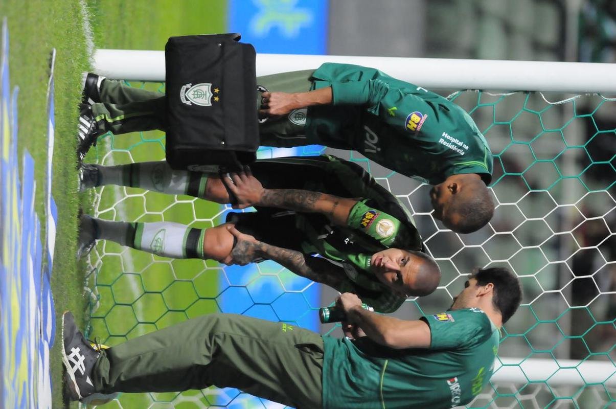 Amrica e Gois se enfrentaram no Independncia, pela 15 rodada da Srie A do Campeonato Brasileiro