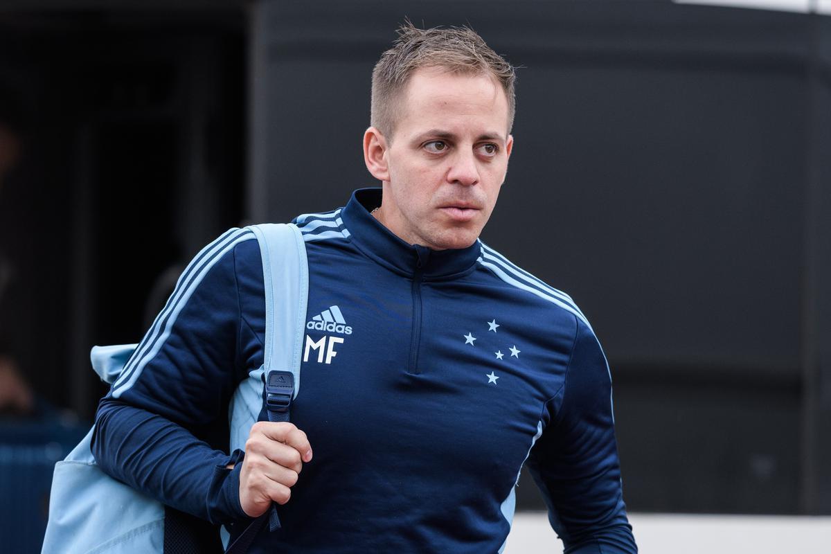 Cruzeiro venceu o Patrocinense neste sbado (21/1), na estreia do Mineiro