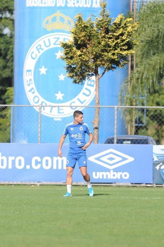 Fotos do treino do Cruzeiro desta quarta-feira, 2 de outubro, na Toca da Raposa II