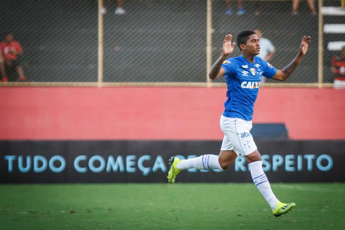Cruzeiro empatou com Vitória no Barradão, em Salvador, por 1 a 1, pela 17ª rodada do Brasileiro