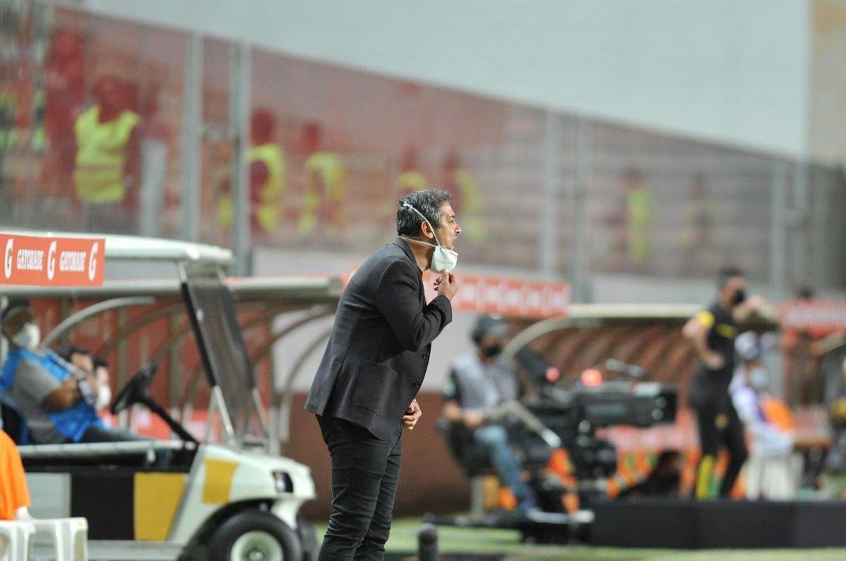 Fotos do empate por 0 a 0 entre Amrica e Barcelona de Guayaquil, no Independncia, em BH, pela terceira fase da Copa Libertadores