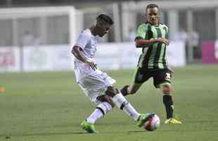 Amrica e Tupi se enfrentaram, no Independncia, pela terceira rodada do Campeonato Mineiro