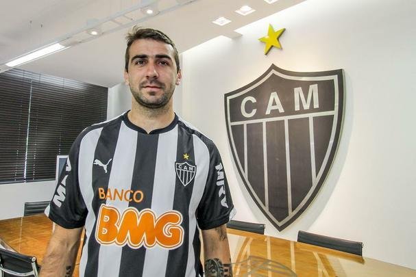 Melhor jogador do futebol argentino em 2014, Lucas Pratto veio para o Galo em 2015. É o maior artilheiro estrangeiro da história do clube