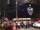 Torcida do Atlético lota sede de Lourdes, em BH, para festejar Supercopa
