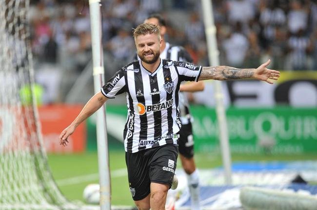 Fotos da partida de volta da semifinal do Campeonato Mineiro, entre Atltico e Caldense, no Mineiro, em Belo Horizonte