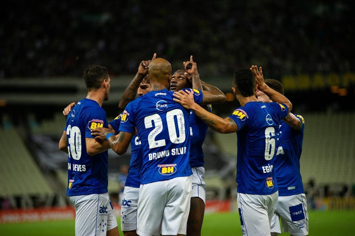 Cruzeiro enfrentou o Cear, neste domingo, em Fortaleza