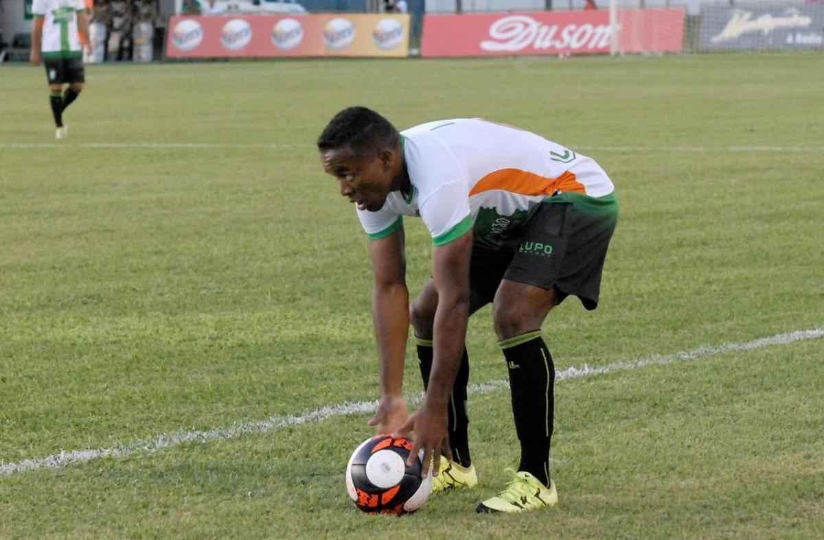 Fotos de Caldense x Amrica, jogo disputado em Poos de Caldas, pela terceira rodada do Campeonato Mineiro