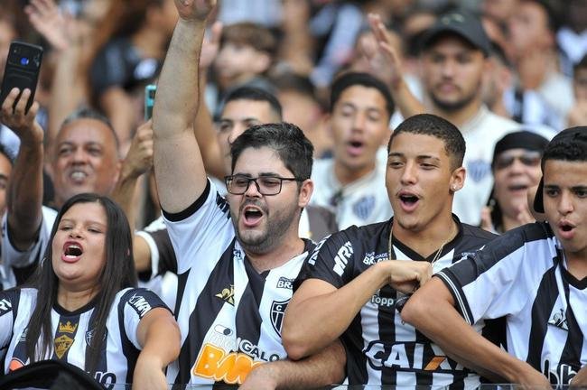 Torcida do Atl�tico no jogo contra o Internacional, no Mineir�o, na estreia da S�rie A do Campeonato Brasileiro