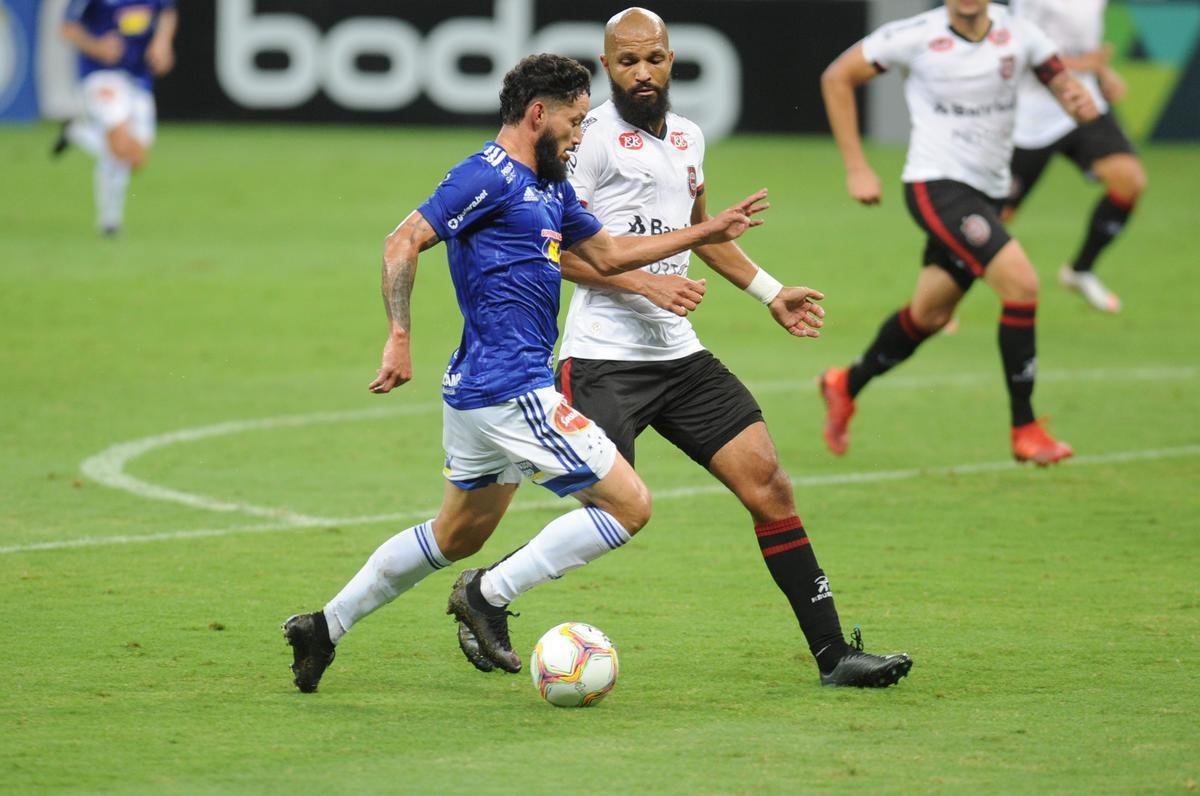 Fotos do jogo entre Cruzeiro e Brasil de Pelotas-RS, no Mineiro, em Belo Horizonte, pela 26 rodada da Srie B do Campeonato Brasileiro (5/12/2020)