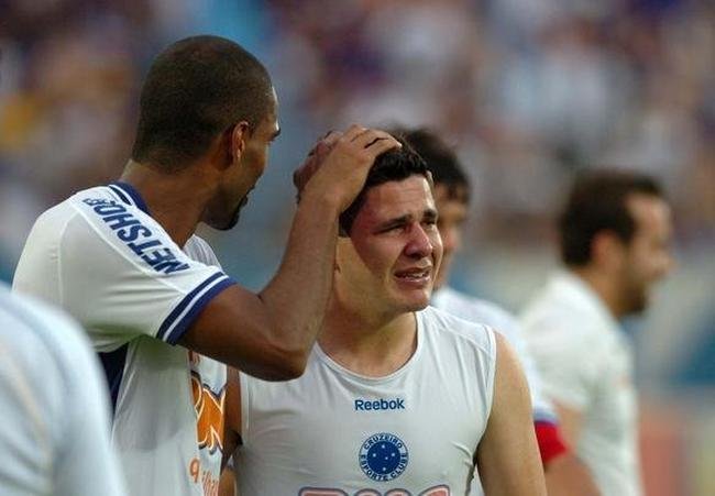 Atletas celestes vibraram com vitria e permanncia na Srie A