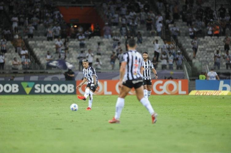 Veja as fotos do confronto entre Atltico x Internacional, no Mineiro, pela 23 rodada da Srie A
