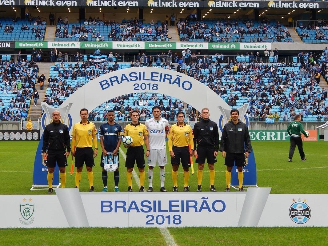 Amrica lutou muito, mas foi derrotado pelo Grmio por 1 a 0, em Porto Alegre 
