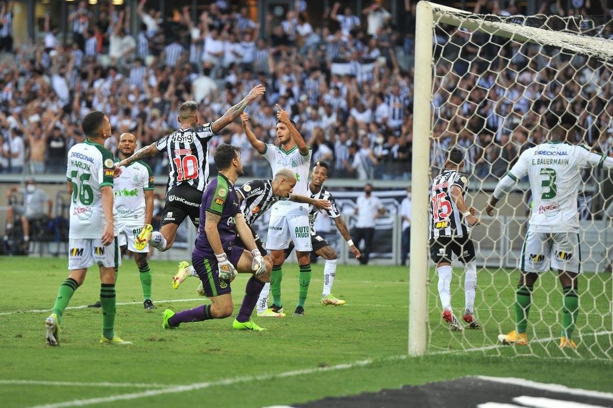 Fotos do clssico entre Atltico e Amrica no Mineiro, neste domingo (07/11), pela 30 rodada do Campeonato Brasileiro