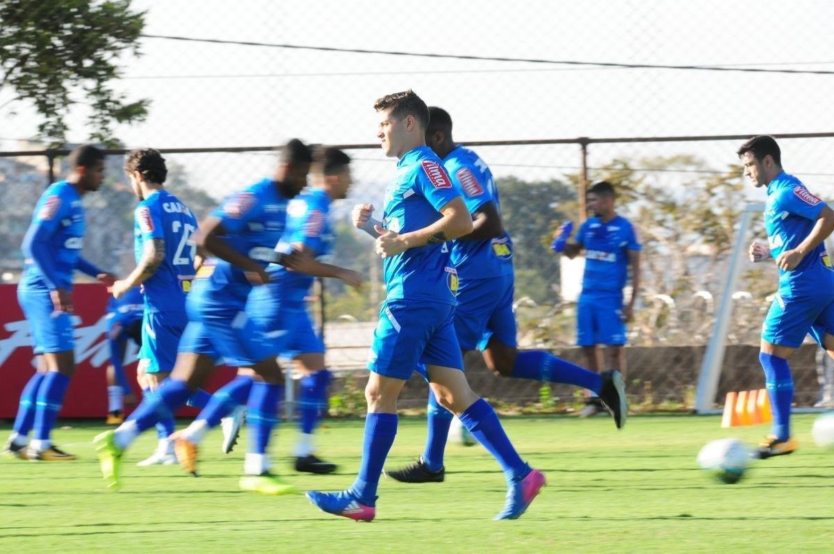 Fotos do ltimo treino do Cruzeiro antes do jogo contra o Grmio pela Primeira Liga (Gladyston Rodrigues/EM D.A Press)