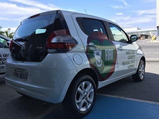 Presidentes e mascotes de Amrica, Atltico e Cruzeiro foram  fbrica da Fiat, em Betim, onde firmaram acordo comercial