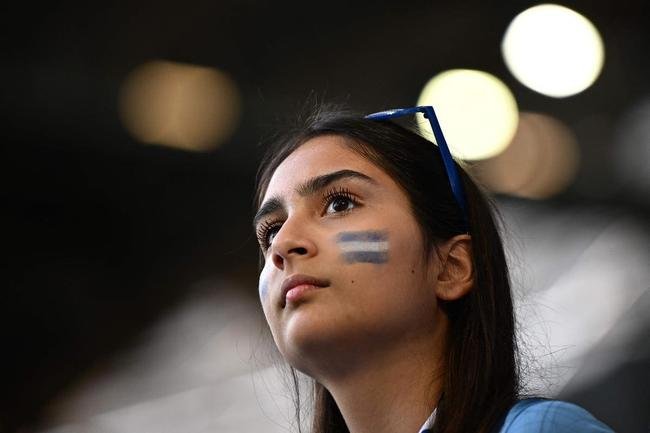 Torcedores de Uruguai e Coreia do Sul no Estdio Cidade da Educao, na partida pelo Grupo H da Copa do Mundo do Catar