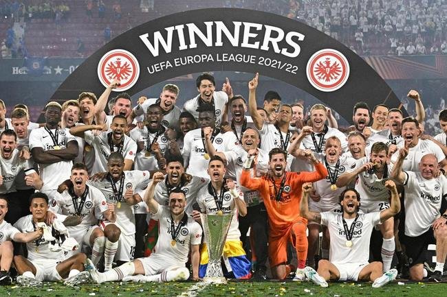 Eintracht bate o Rangers nos pnaltis, em Sevilla, e fatura a Liga Europa 