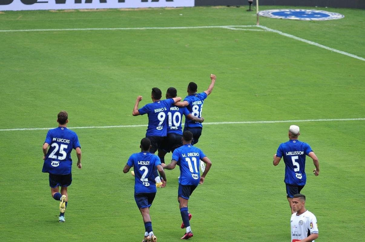 Cruzeiro x Athletic: veja fotos do jogo no Independncia
