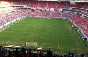 Imagens da goleada do Cruzeiro sobre o Nutico na Arena Pernambuco