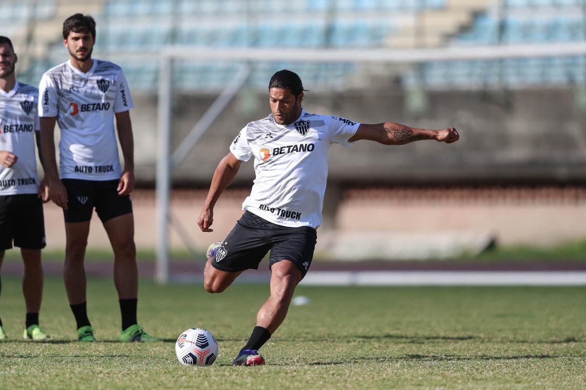 Atlético teve atividade no Estádio Olímpico Brígido Iriarte, em Caracas, antes da estreia na Libertadores
