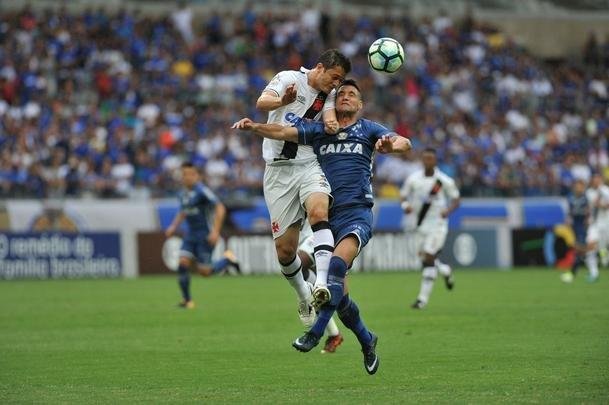 Fotos do jogo entre Cruzeiro e Vasco, no Mineiro, pela 37 rodada do Brasileiro (Leandro Couri/EM D.A Press)