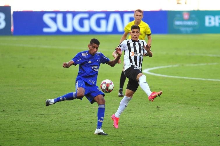 Fotos do clssico do centenrio, entre Cruzeiro e Atltico, no Mineiro, em Belo Horizonte, pela nona rodada do Campeonato Mineiro