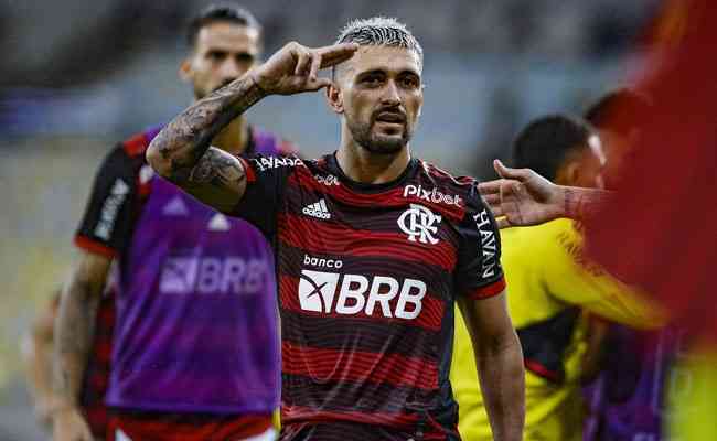 Arrascaeta decide, Atlético perde para o Flamengo e cai na Copa do Brasil