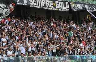 Imagens da torcida do Atltico no clssico contra o Cruzeiro, no Independncia, pelo Brasileiro 