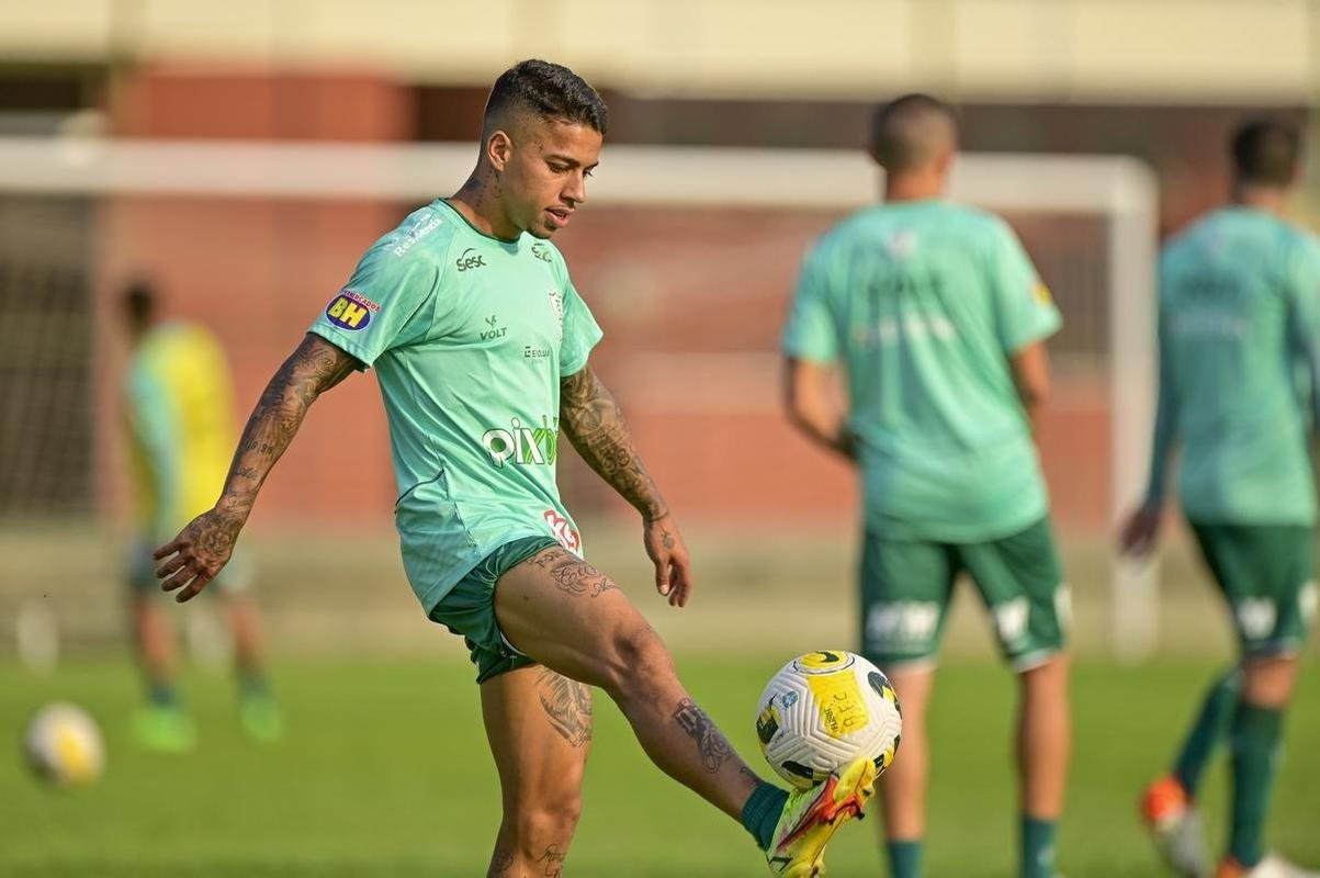 Em preparao para enfrentar o Corinthians no prximo domingo (18/9), o Amrica treinou nesta tera-feira (13/9)