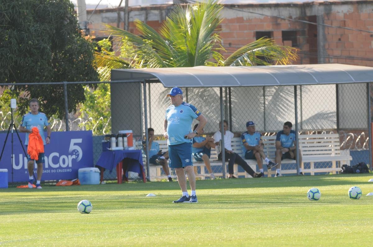 Fotos do treino do Cruzeiro desta quarta-feira, 2 de outubro, na Toca da Raposa II
