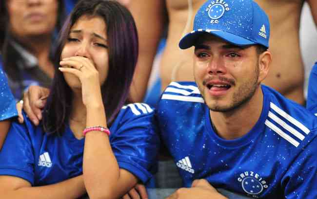 Torcedores ficaram emocionados com a volta do Cruzeiro  Srie A