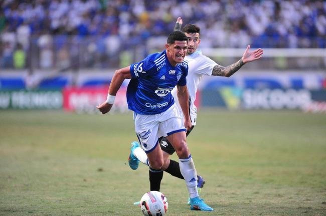 Fotos da partida entre Cruzeiro e Grmio, no Independncia, pela sexta rodada da Srie B do Brasileiro