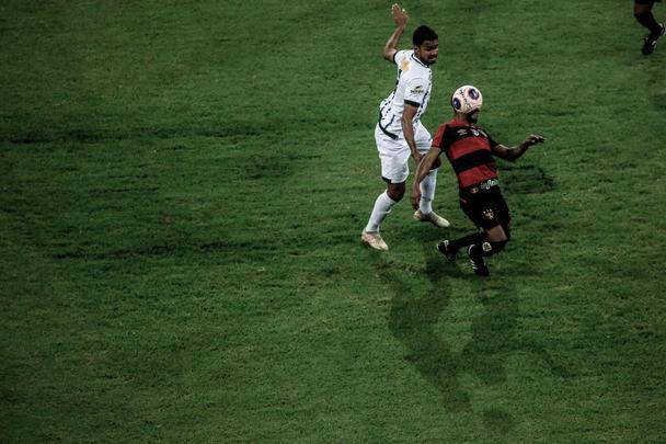 Equipes se enfrentaram na Arena pela terceira rodada do Campeonato Pernambucano